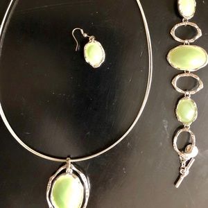 Necklace, bracket and both earrings!